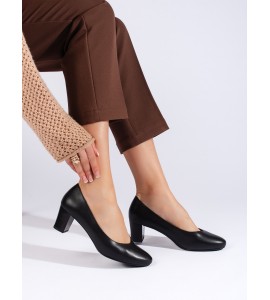 Elegantiški (-os) juodi (-os) batai moteriški