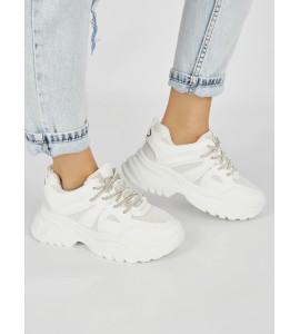 Moteriški balti (-os) laisvalaikio batai
